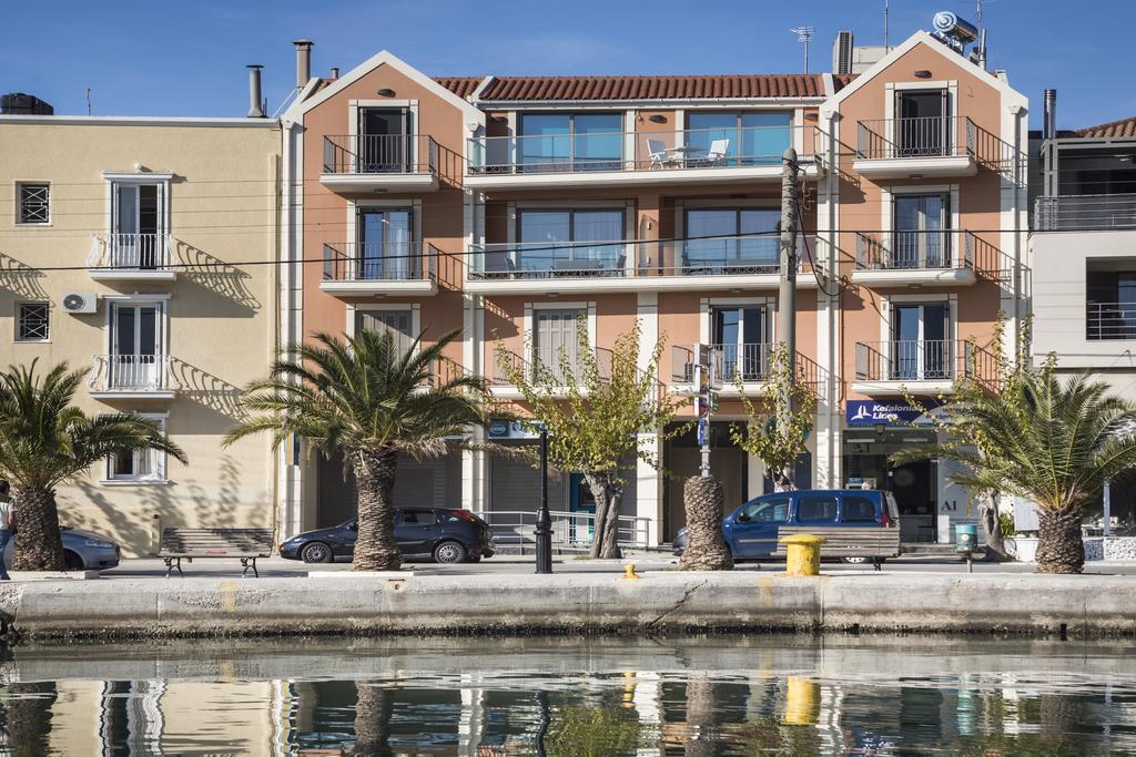 Argostoli Marina Suites Екстер'єр фото
