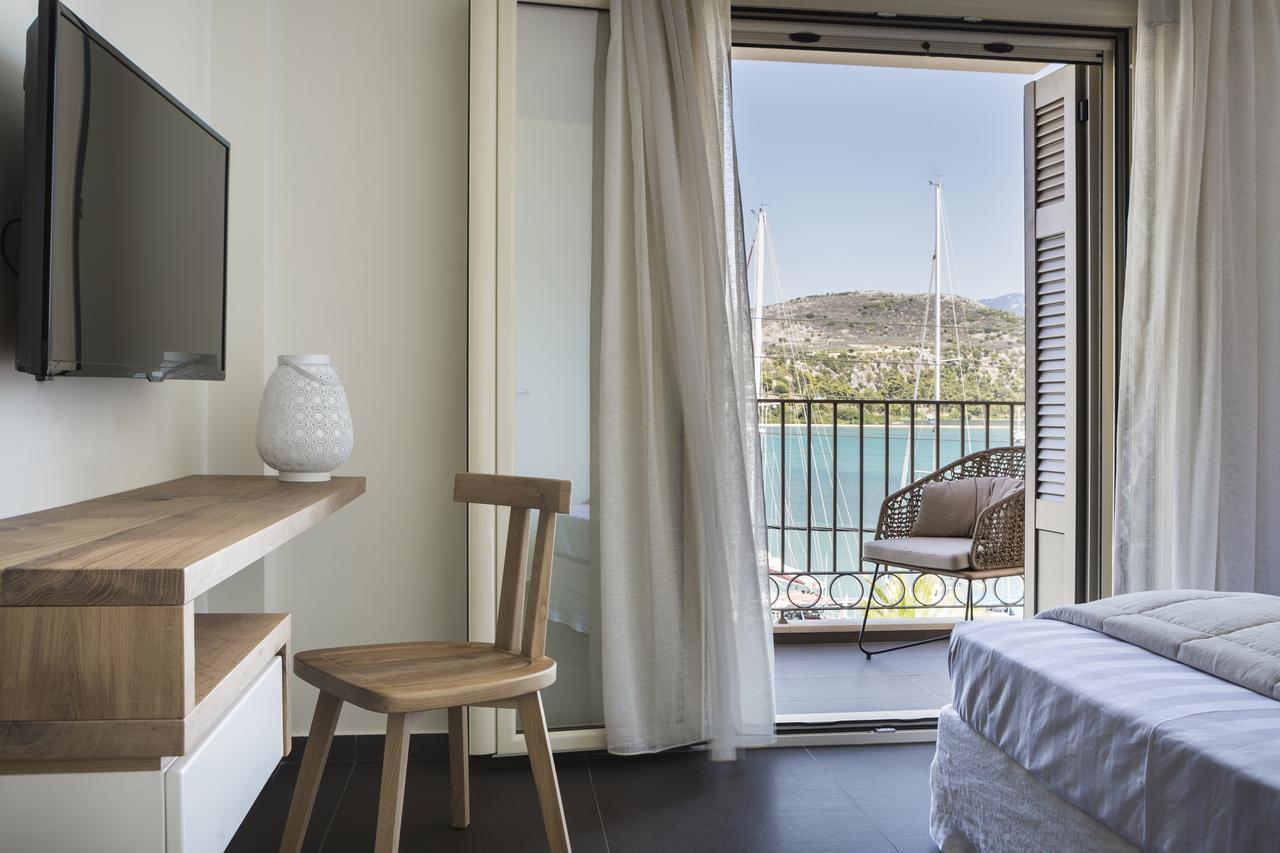 Argostoli Marina Suites Екстер'єр фото