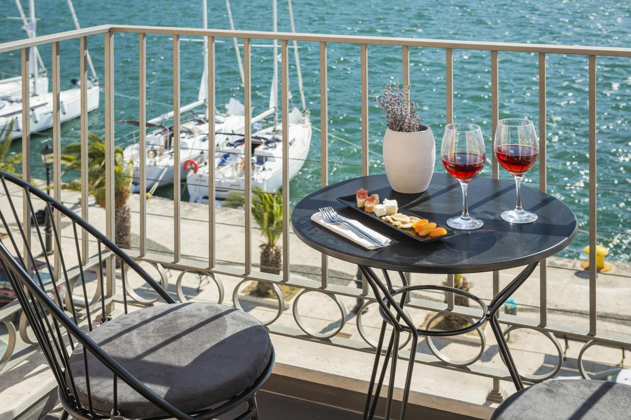 Argostoli Marina Suites Екстер'єр фото